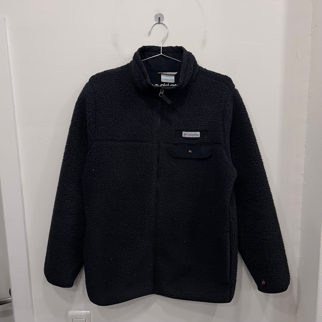 컬럼비아 와펜로고 체스트포켓 뽀글이 플리스 상품이미지2