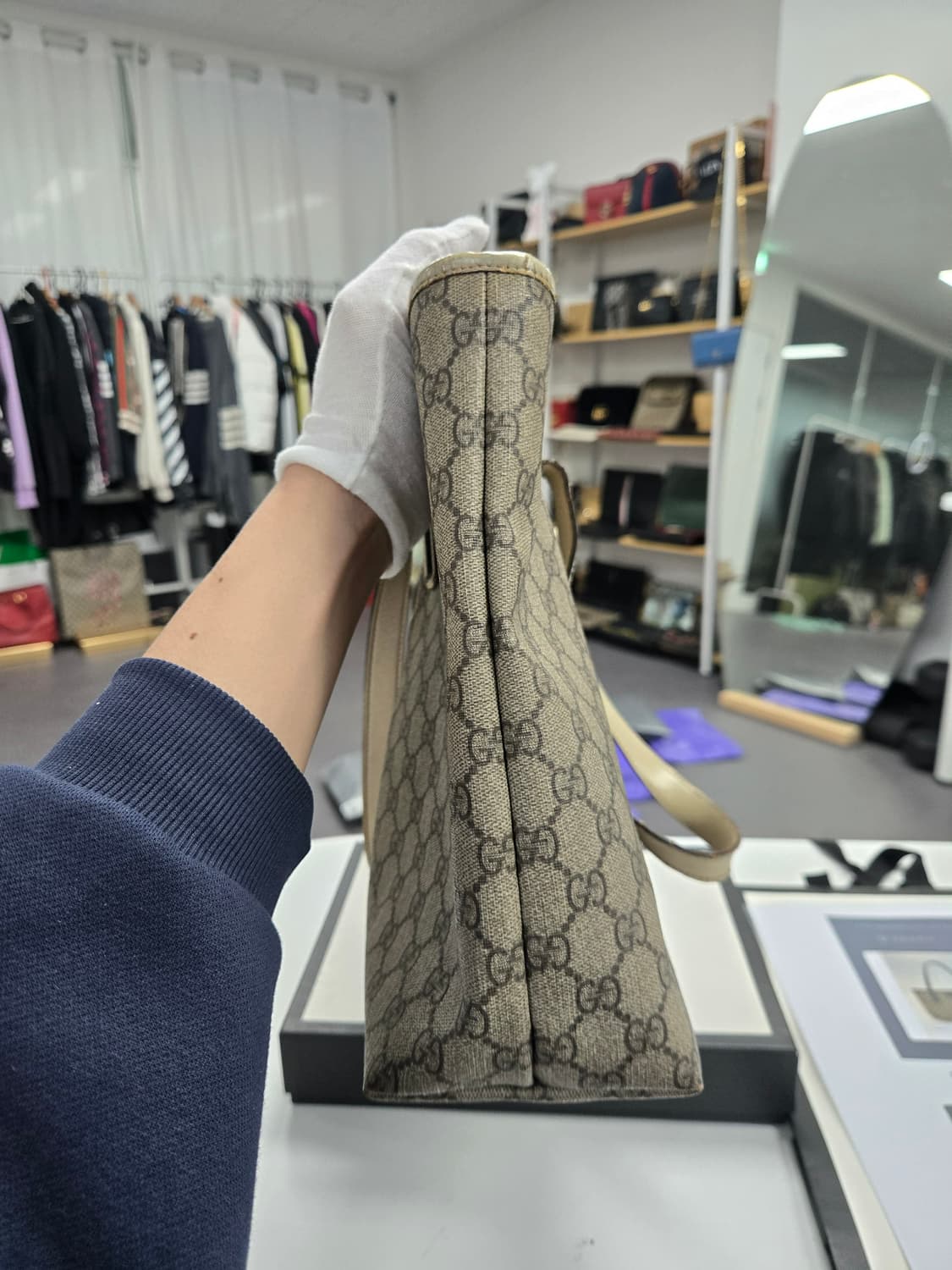 [50%세일] 구찌 시그니처 토트백 라지 상품이미지4