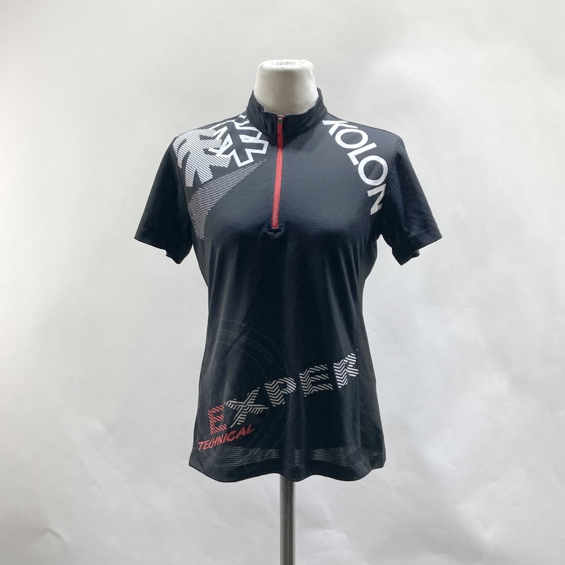 코오롱스포츠 여성반집업반팔티셔츠 블랙 90 상품이미지1