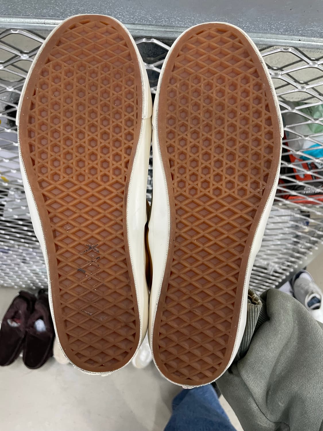 반스 볼트 OG 브라이트 마리골드 290 (gr-4371) 상품이미지5