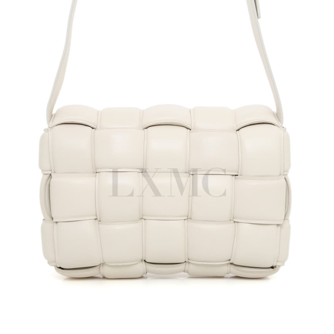 보테가베네타 카세트백 화이트 인트레치아토 패딩백 591970 상품이미지5