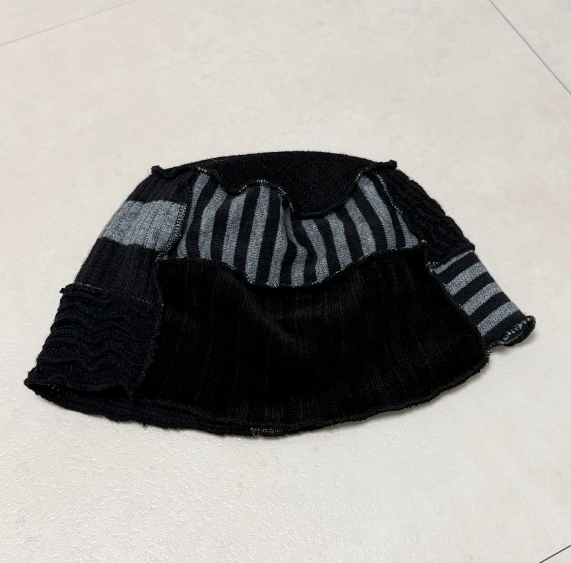 어썸니즈 패치워크 햇_블랙비니 상품이미지3