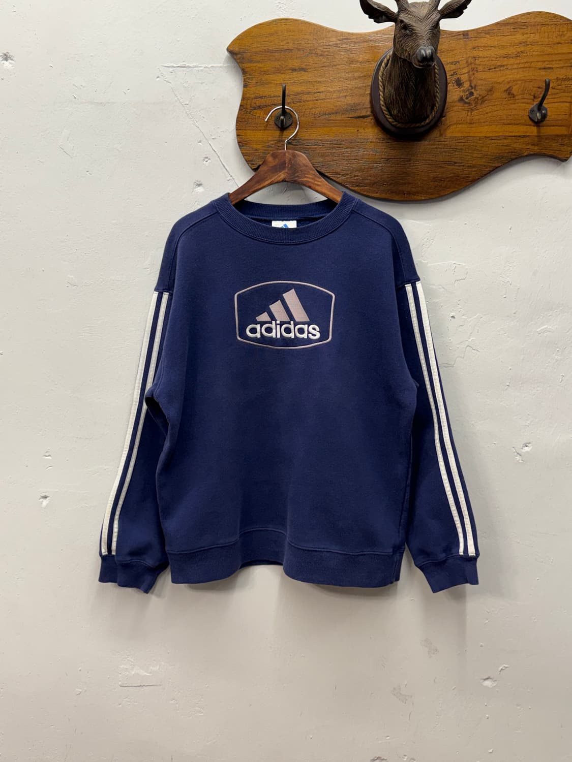 Adidas 3-Stripes Patch Logo Sweatshirt 상품이미지1