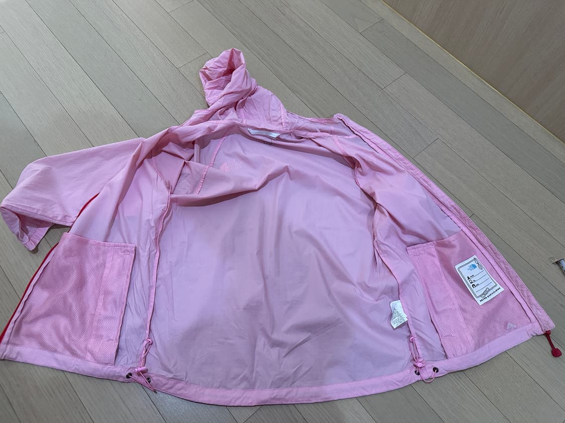 노스페이스 키즈 경량 바람막이 140 상품이미지7