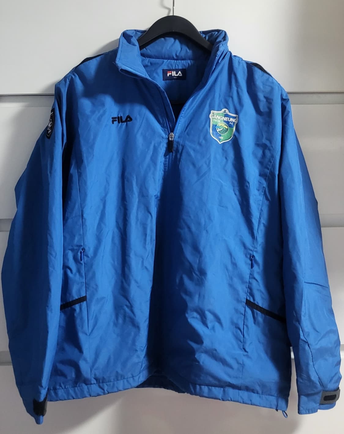 FILA 휠라 FC강릉 올드점퍼 바람막이 선수용 상품이미지1