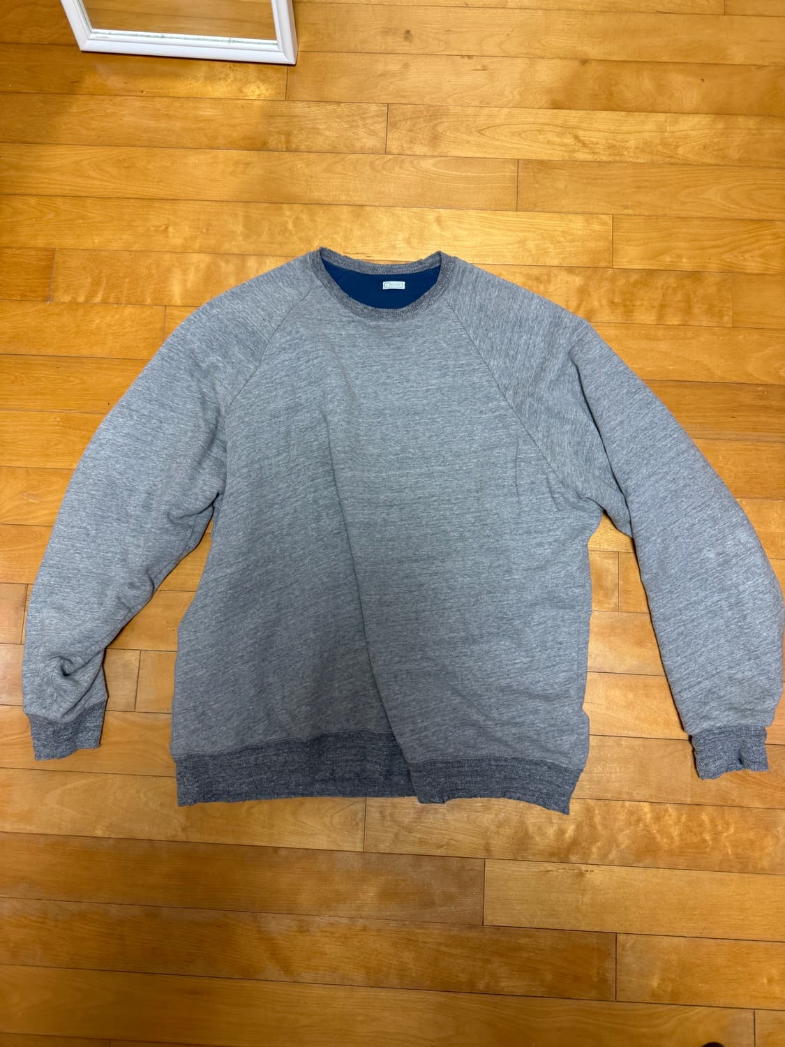 아프레쎄 리버시블 맨투맨 3 상품이미지1