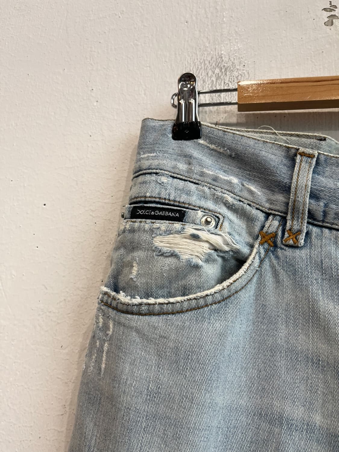 돌체앤가바나 디스트레스드 DG 데님팬츠  상품이미지4