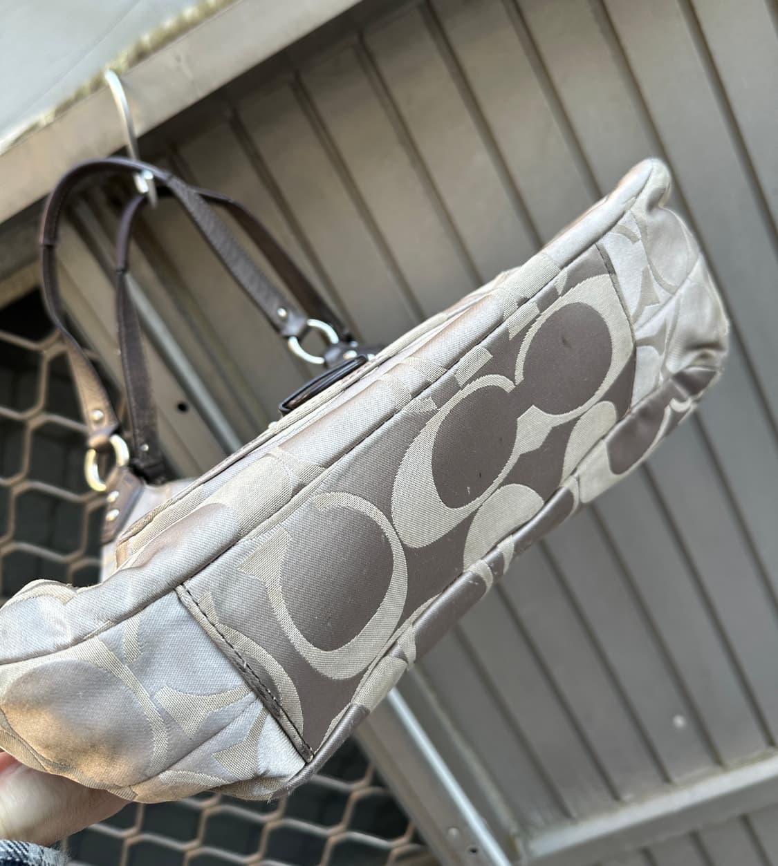 Coach stud point shoulder hobo bag  상품이미지6