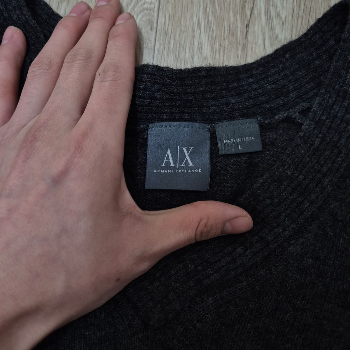아르마니 익스체인지 브이넥 니트 L(100) 상품이미지5