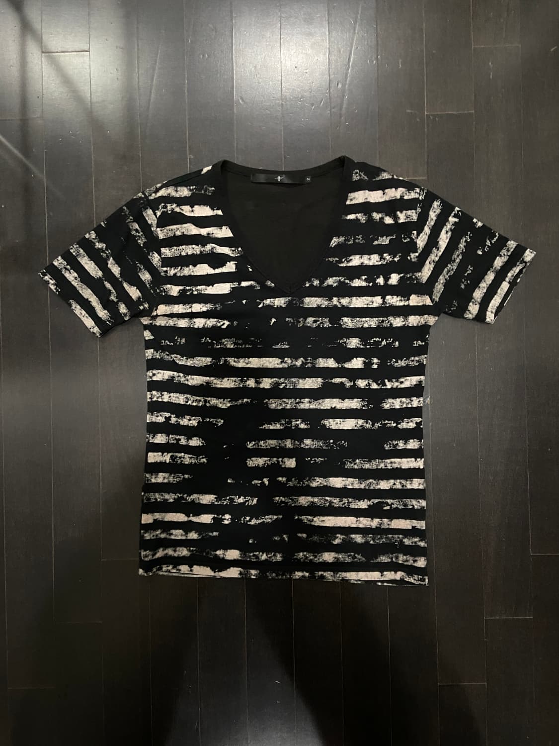 No Id tee 상품이미지1