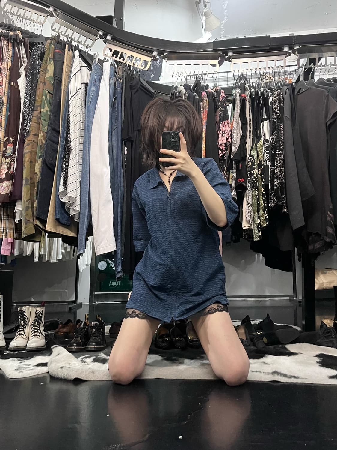 스트라이프 패턴 반팔 집업 상품이미지1