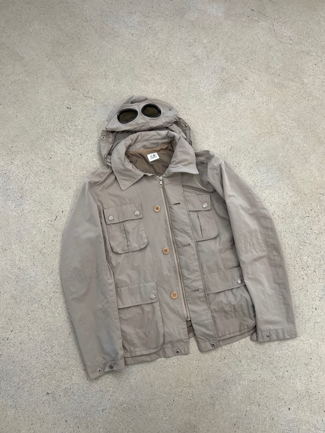 CP컴퍼니 고글 후드 필드 자켓 상품이미지4