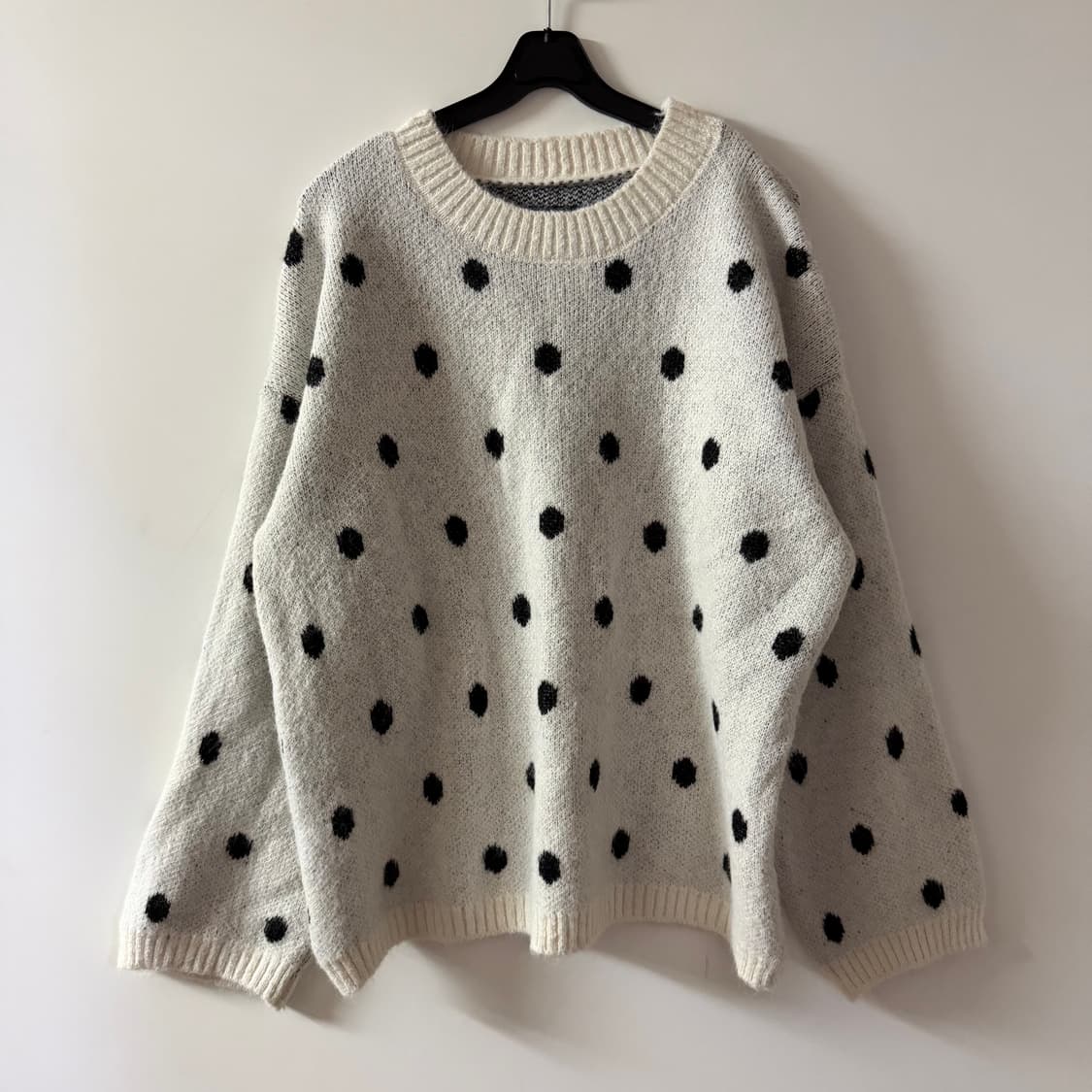 새상품 여자 도트 니트 상품이미지1