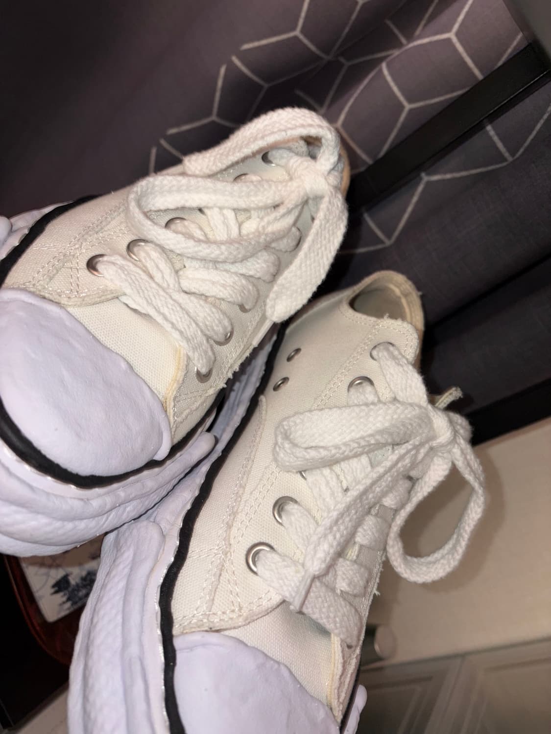 메종 미하라 야스히로 피터슨 화이트 상품이미지2