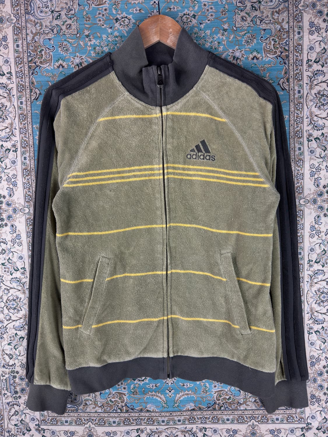 아디다스 카키 스트라이프 트랙탑1614 상품이미지1