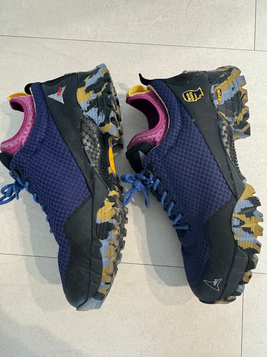 로아하이킹 x 브레인데드 신발 상품이미지1