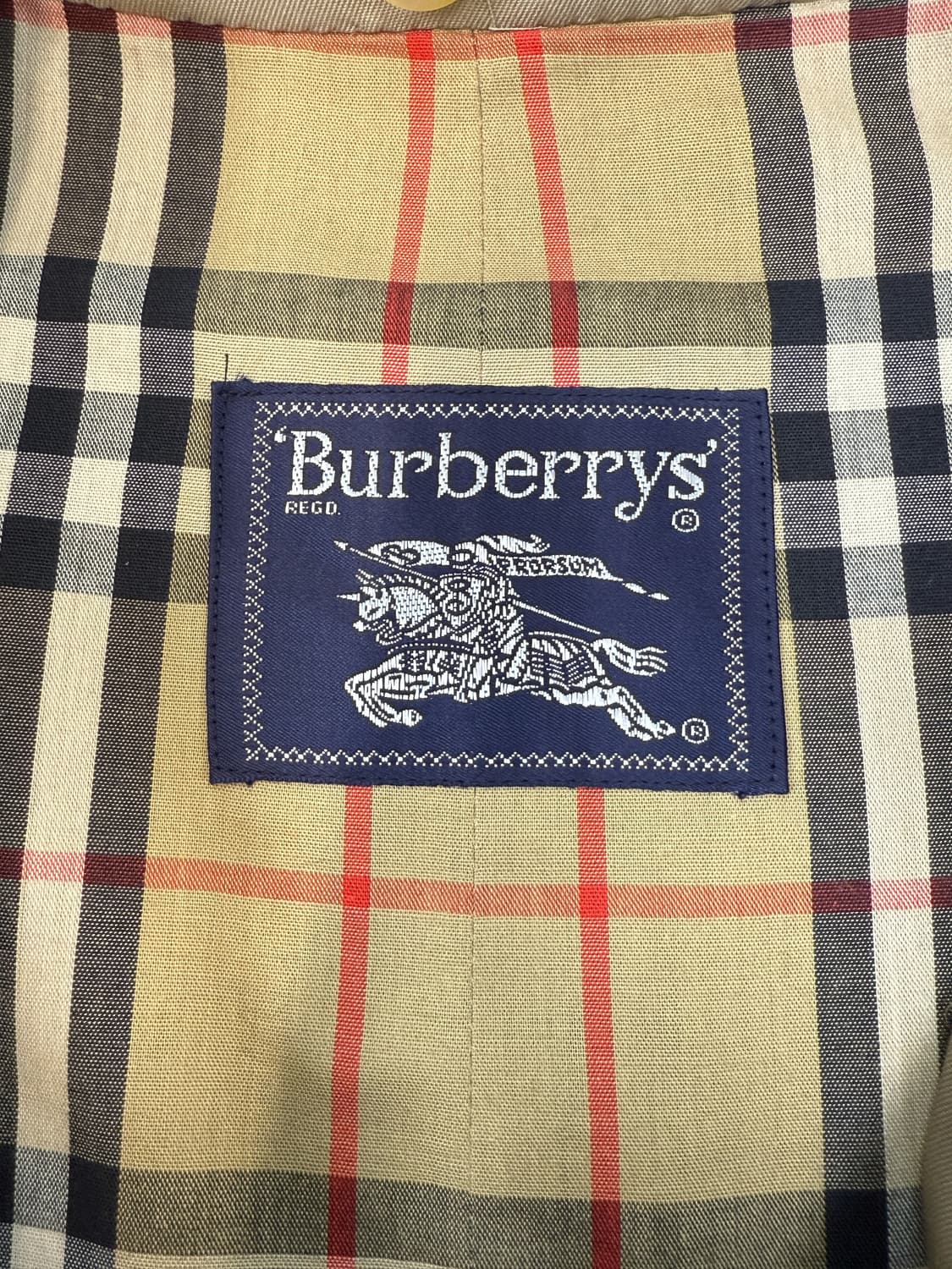 버버리 90‘s 더블 브레스티드 트렌치 코트 상품이미지6