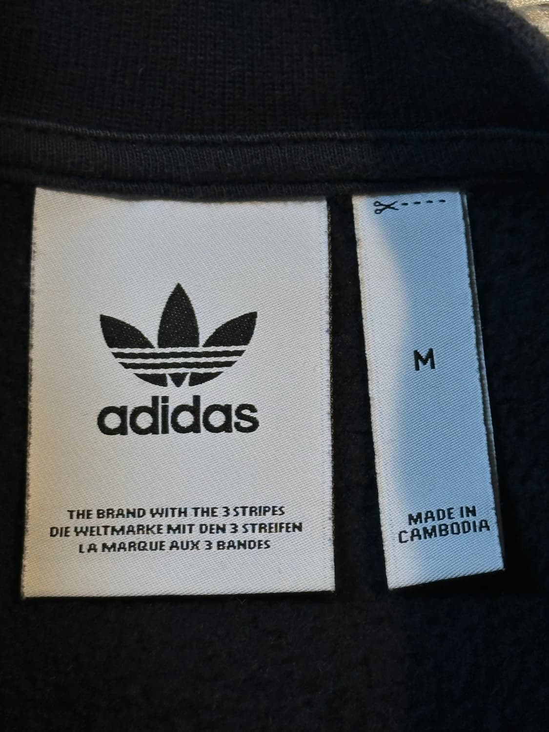 아디다스 ADIDAS 트레포일 사이드라인 맨투맨 블랙 상품이미지4