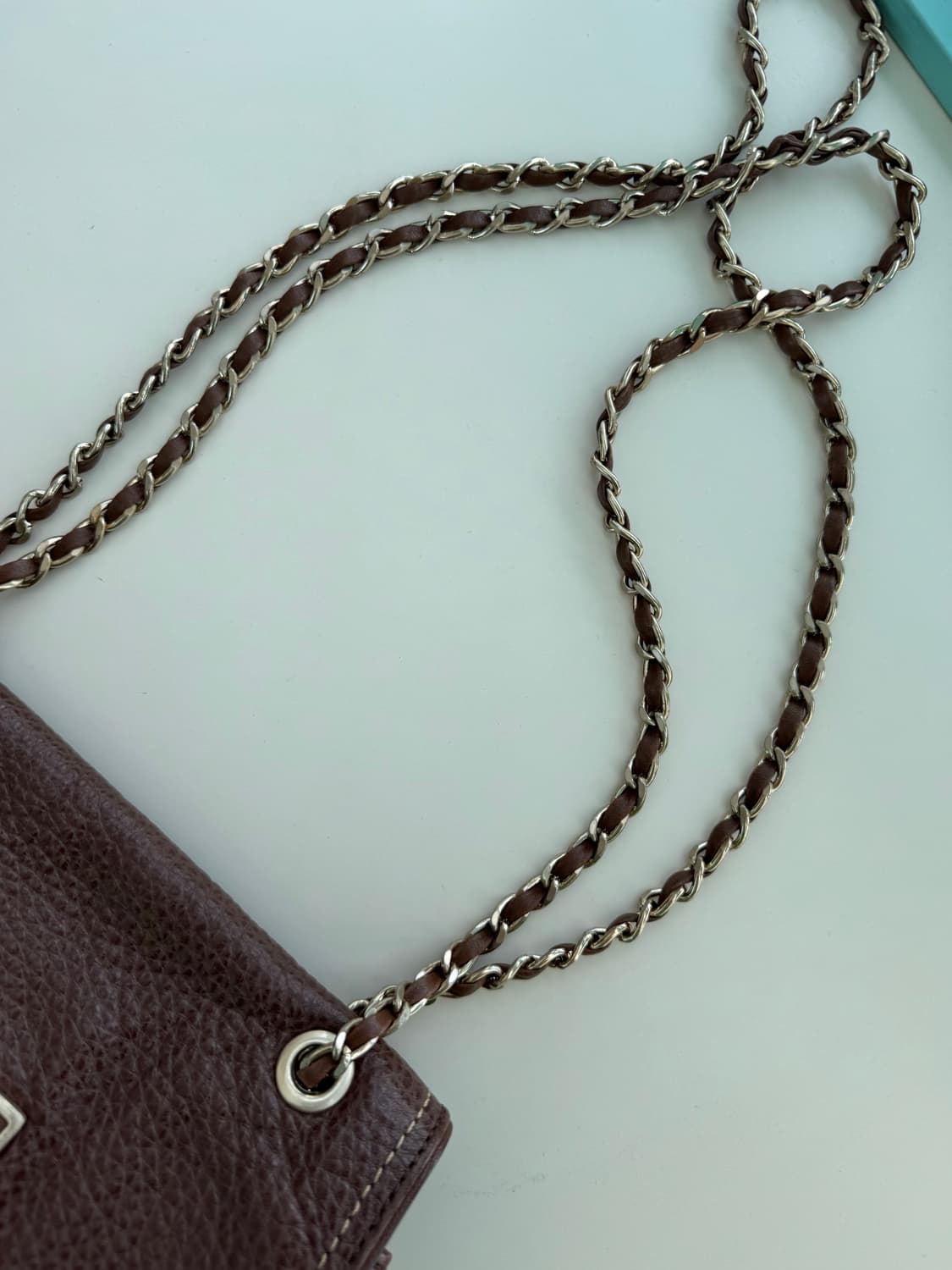 헤지스 체인숄더&크로스 브라운 천연가죽백 상품이미지3