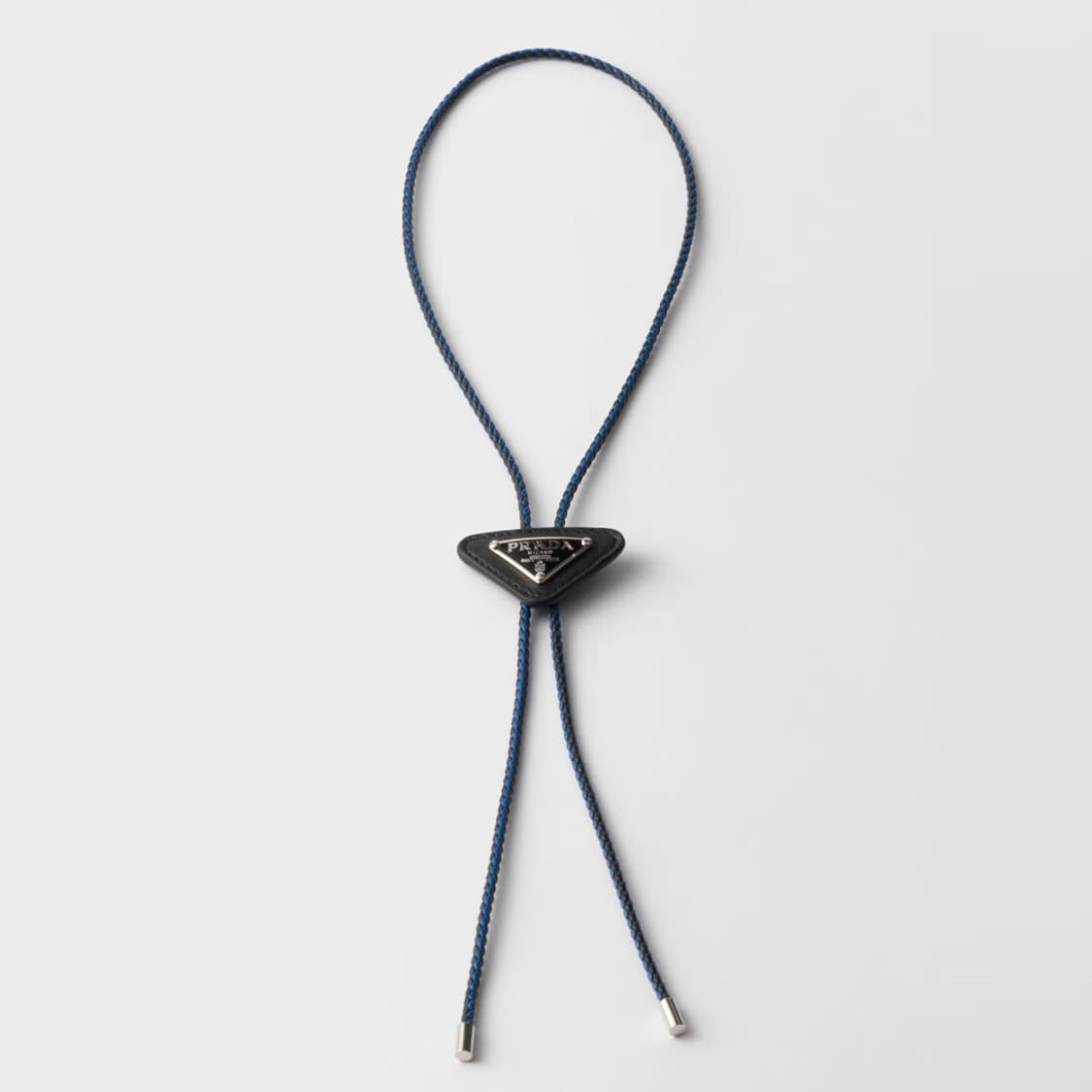 새상품 프라다 볼로 타이 가죽 메탈 트라이앵글 로고 넥타이 상품이미지5