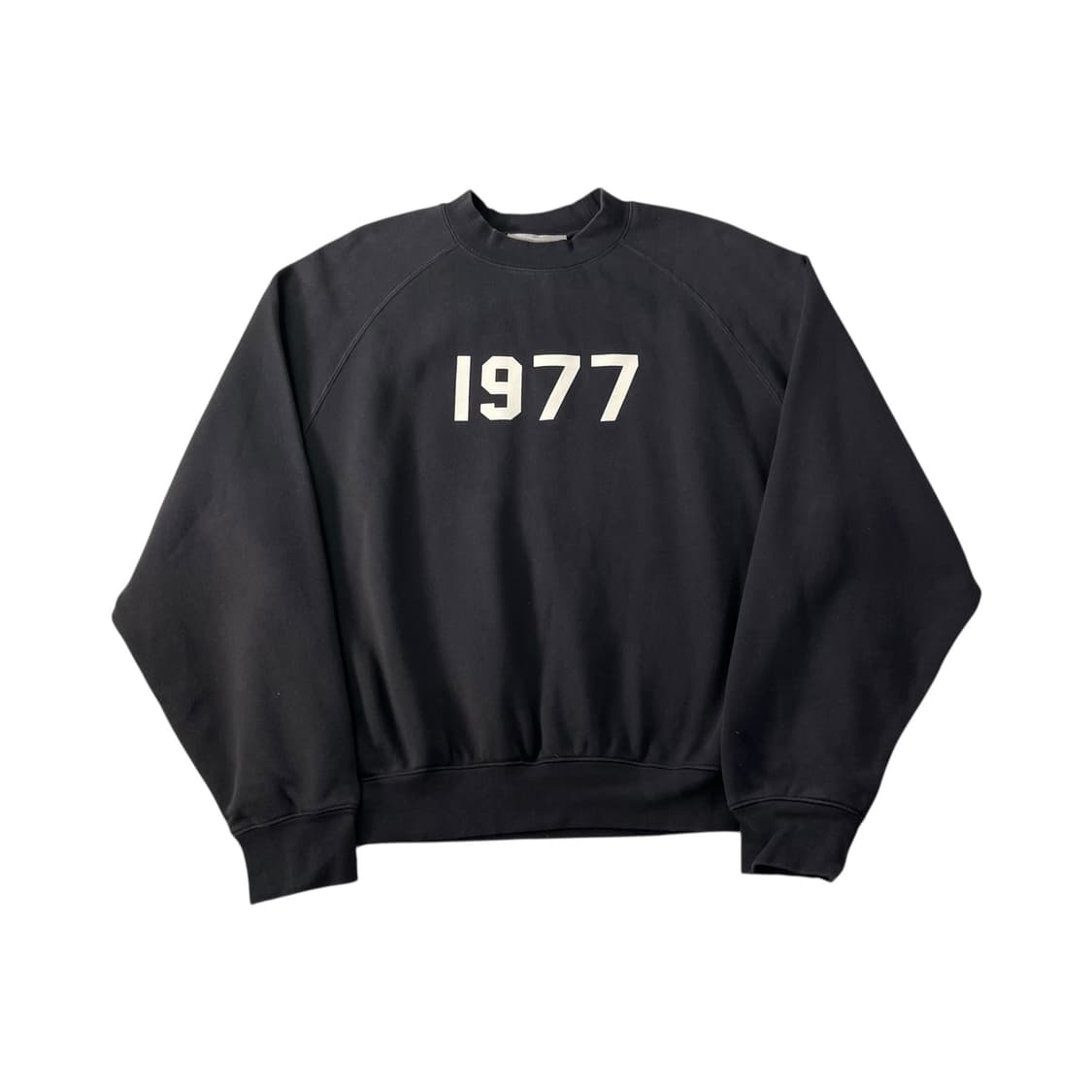 105 피오갓 에센셜 1977 맨투맨 상품이미지1