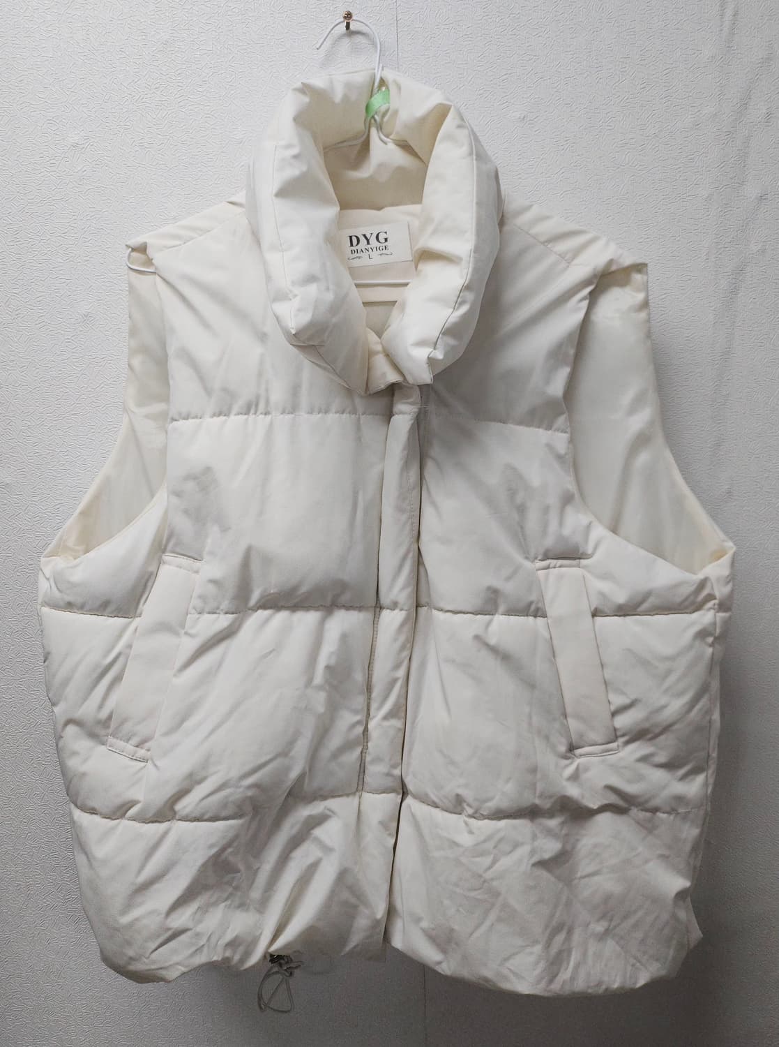 DYG 화이트 패딩 조끼   L 상품이미지1