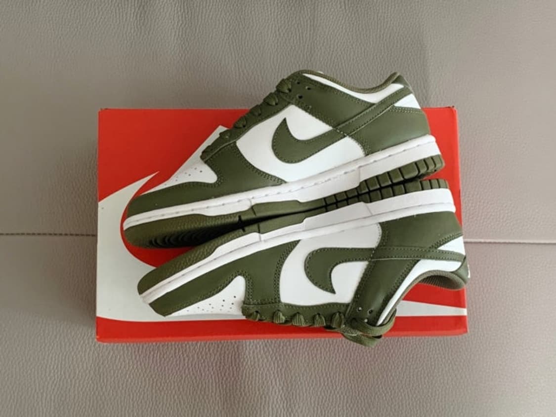 나이키 미디움 올리브 상품이미지1