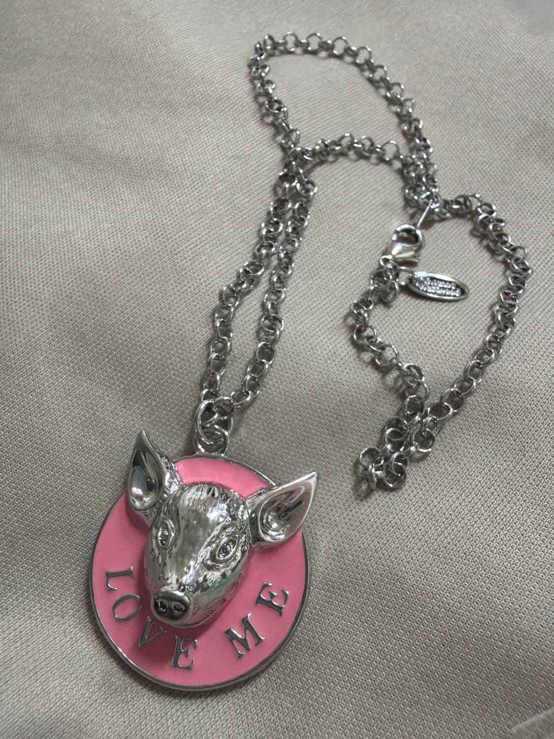 비비안웨스트우드 빈티지 러브미 피그 펜던트 상품이미지2