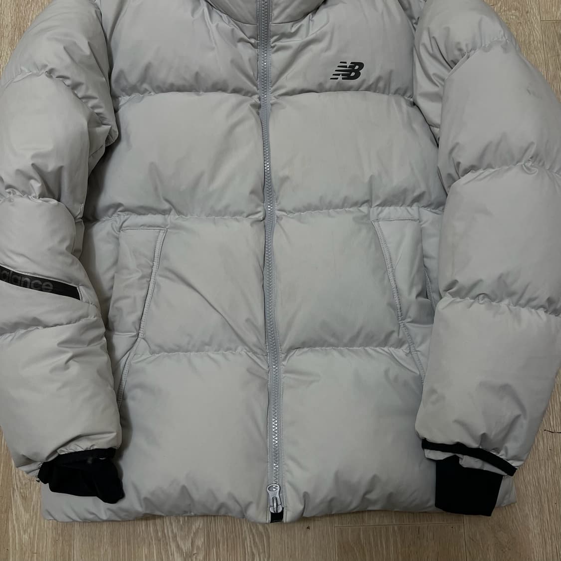 뉴발란스 베이직 구스다운 액티브 숏패딩 S/90  상품이미지4