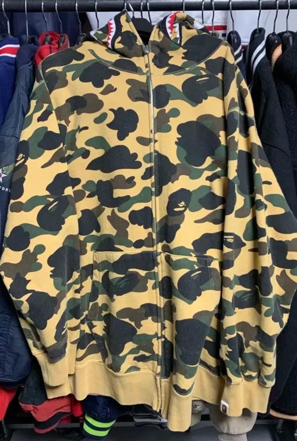 베이프 샤크후드 XXL 상품이미지1