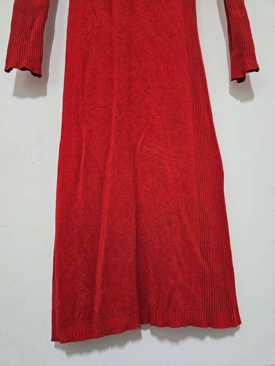 베네통  롱  니트 레드 타이트한 원피스  44-55 상품이미지4