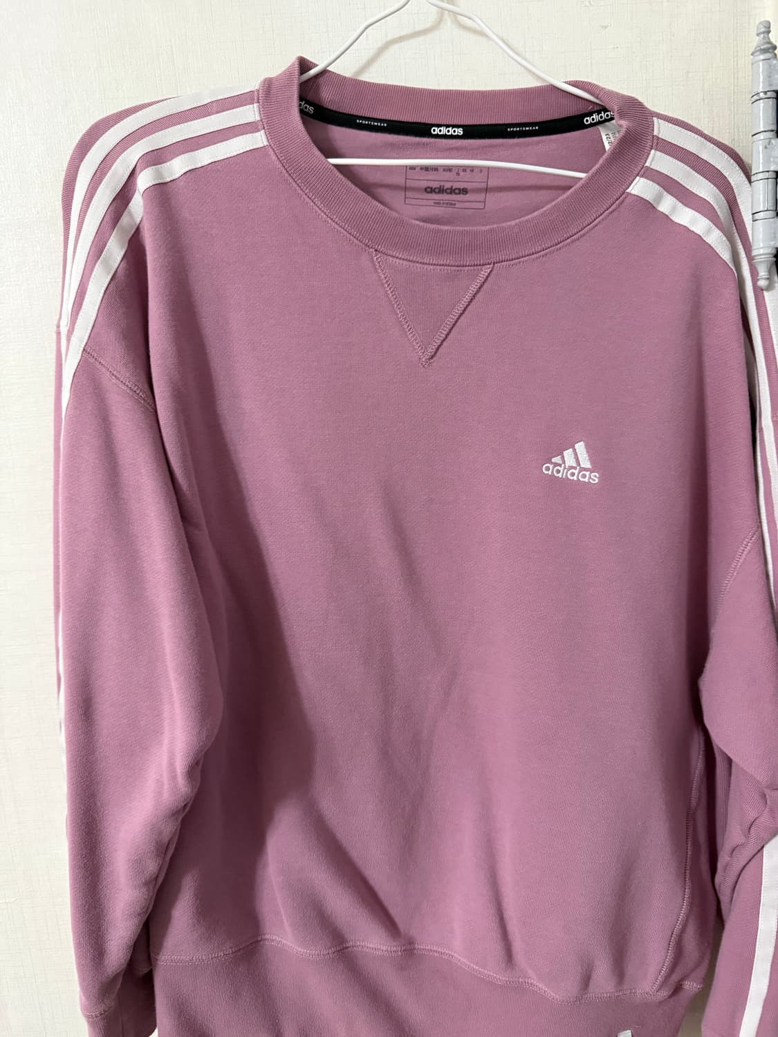 아디다스 맨투맨 핑크 상품이미지1