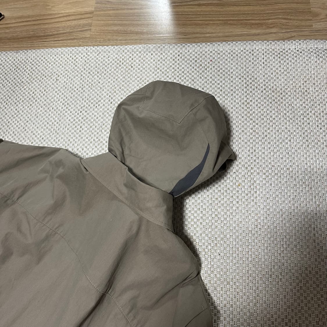 새상품 23fw 혜인서 hyeinseo 후디드 셔츠 자켓 상품이미지5