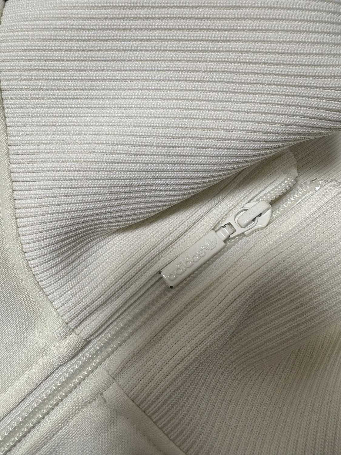 IU2100 아디다스 독일 베켄바우어 져지 오프화이트 상품이미지3