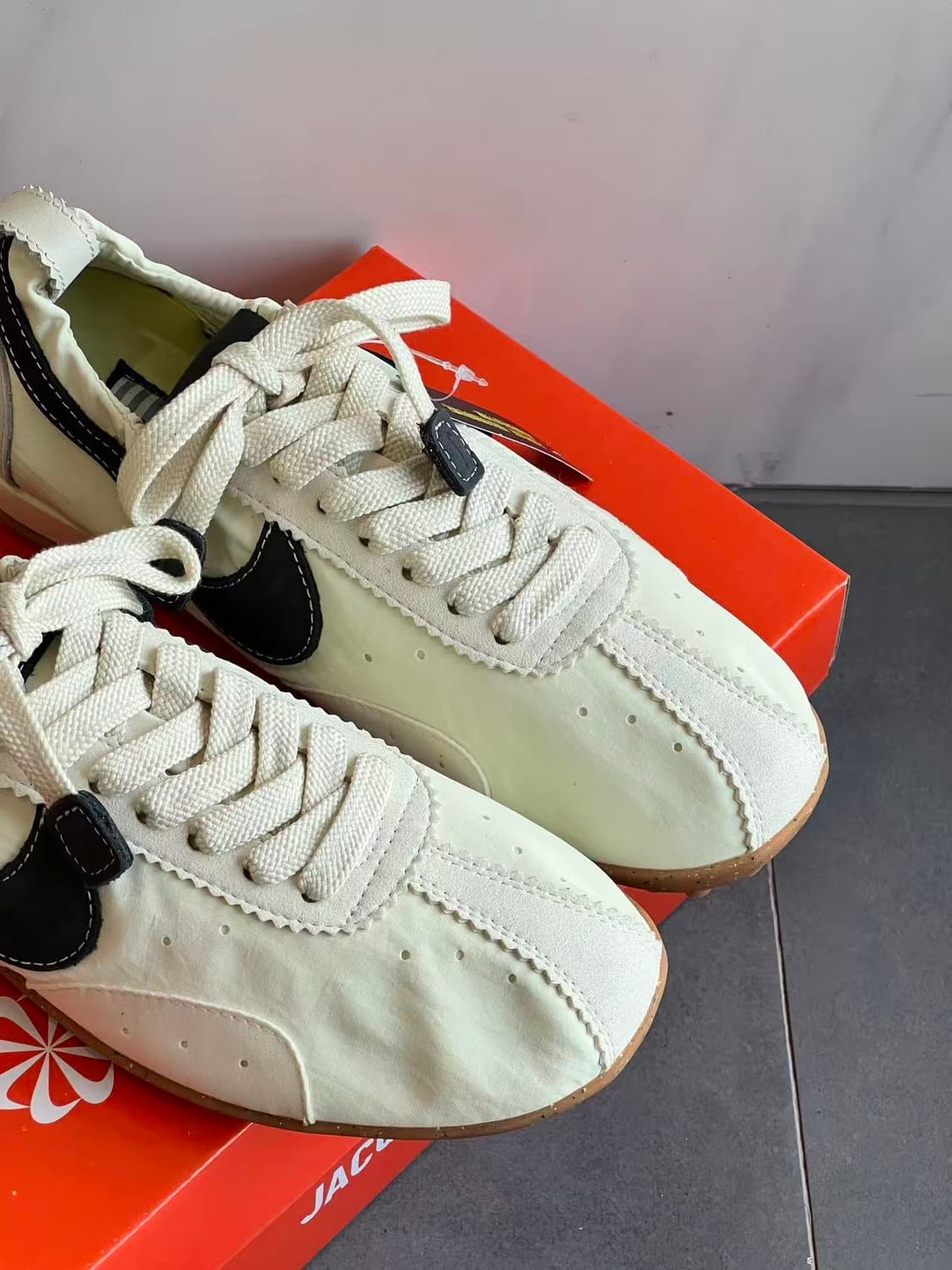 나이키 x 자크뮈스 문 슈 SP 앨러배스터 오프 누아르 270mm 상품이미지4