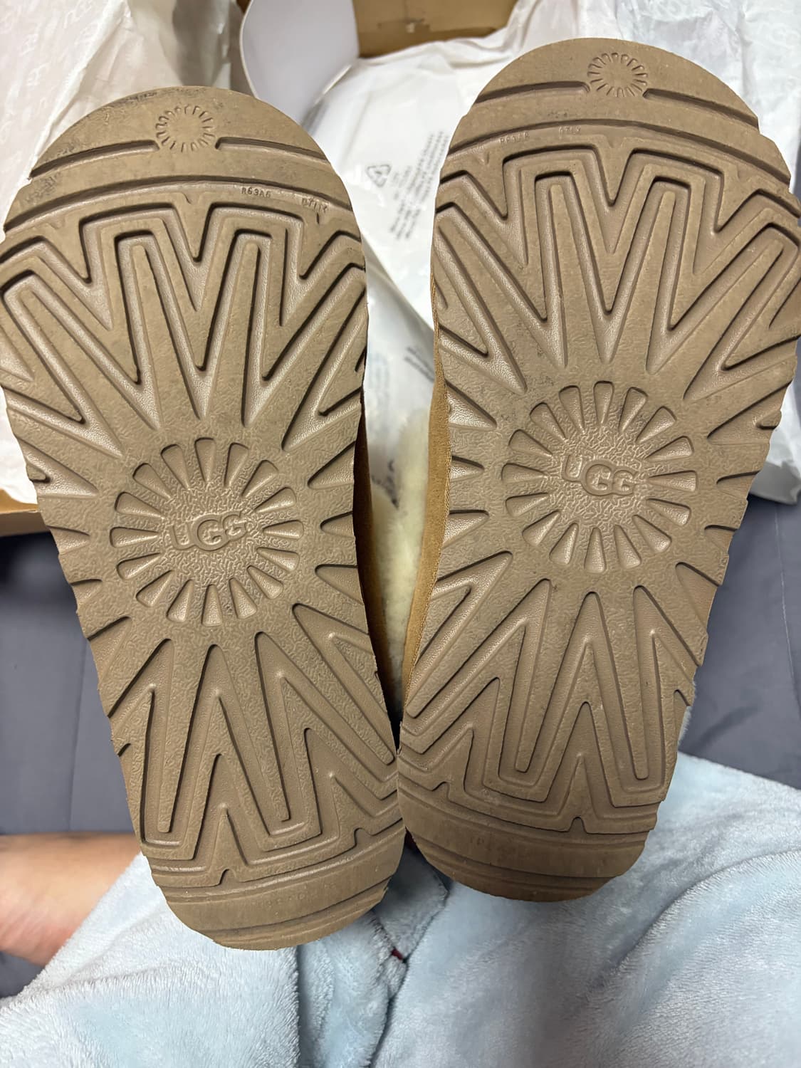 어그 W TAZZETTE 슬리퍼 US6 (230) 상품이미지5