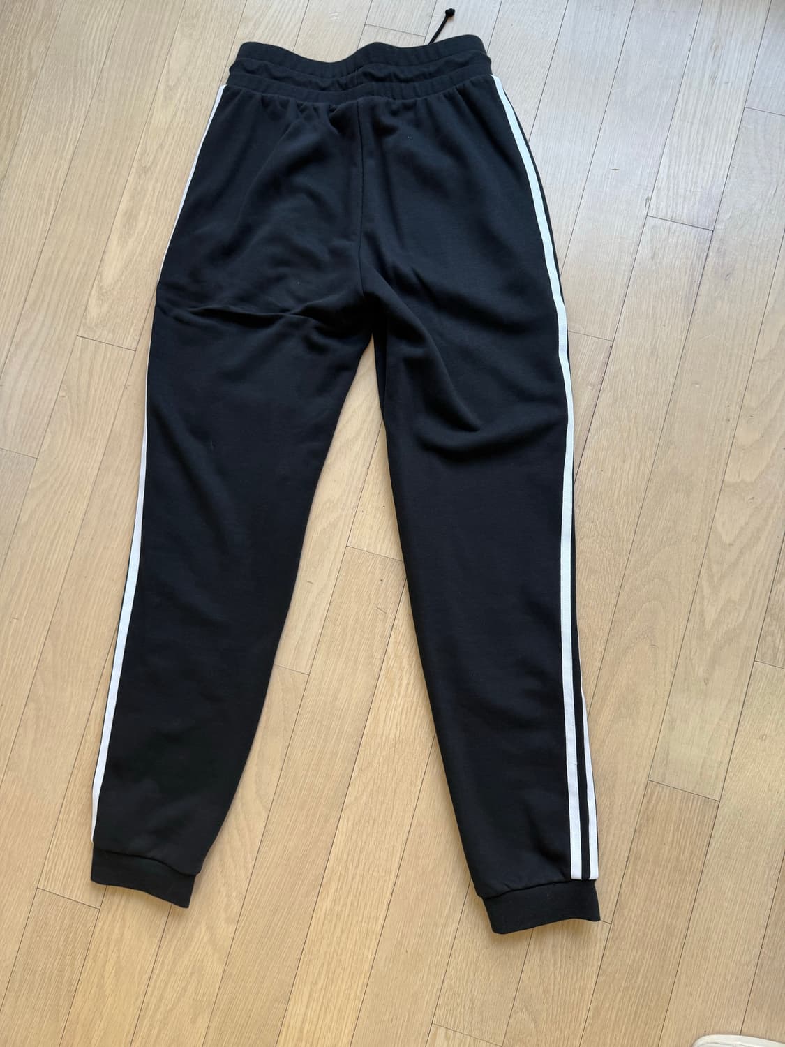 [1회착용.정가9만원] adidas 트랙 팬츠 아디다스 조거팬츠 운동복 상품이미지3