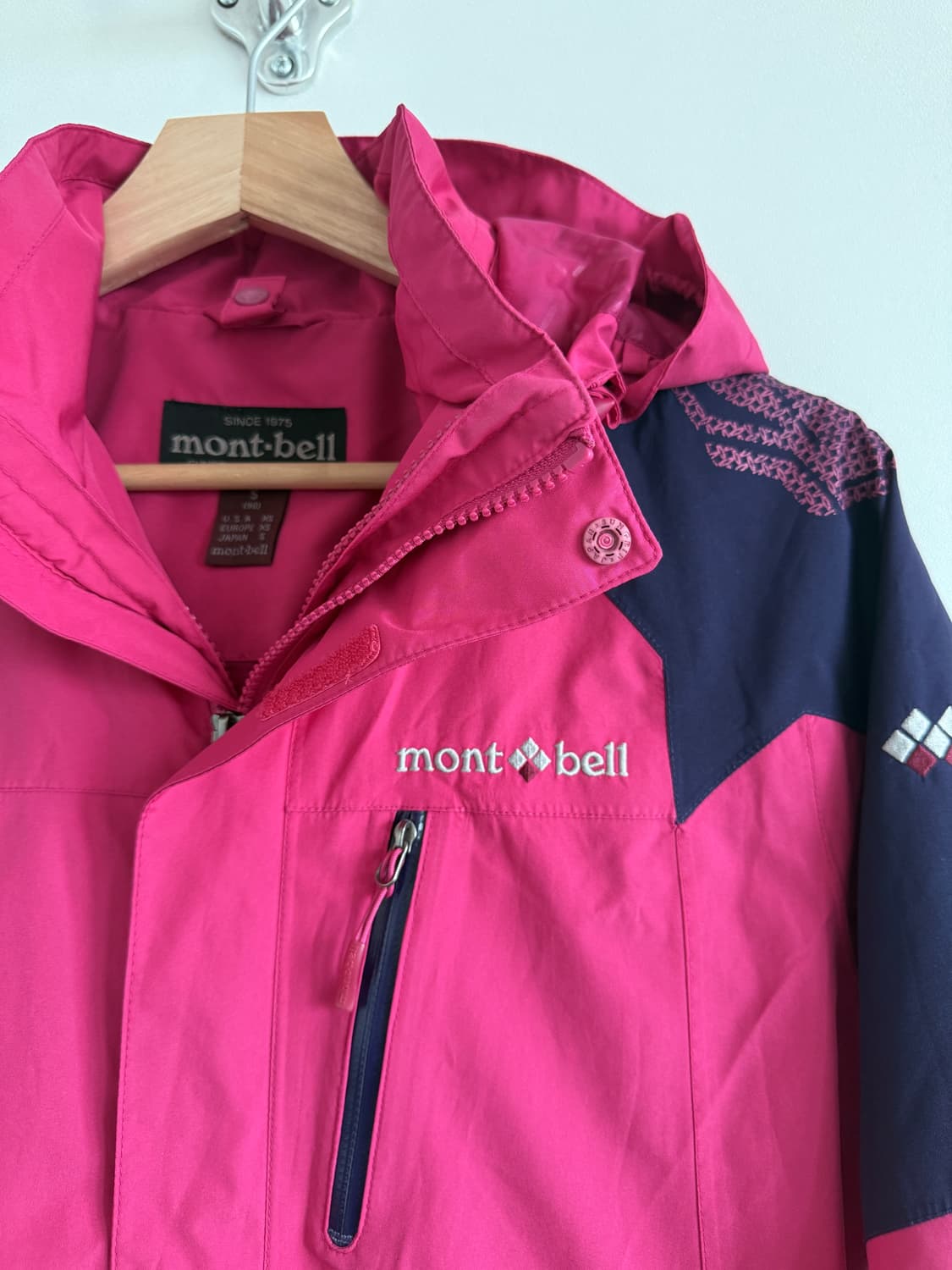 몽벨(mont-bell) 고어텍스 바람막이 윈드브레이커 상품이미지4