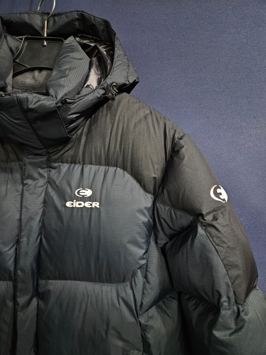 아이더 윈드스토퍼 다크네이비 남성 100 구스다운 패딩  상품이미지4