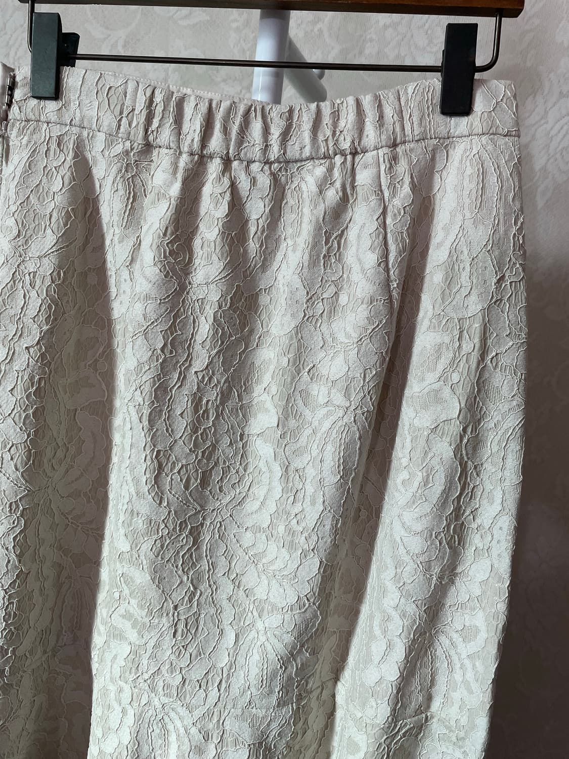 rienda 아이보리 레이스 머메이드 밴딩 스커트 상품이미지2