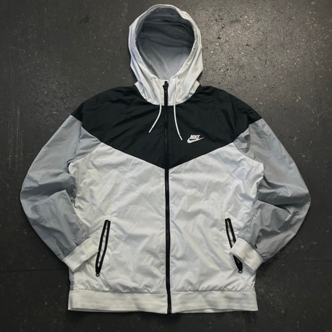 105 나이키 윈드러너 바람막이  상품이미지1