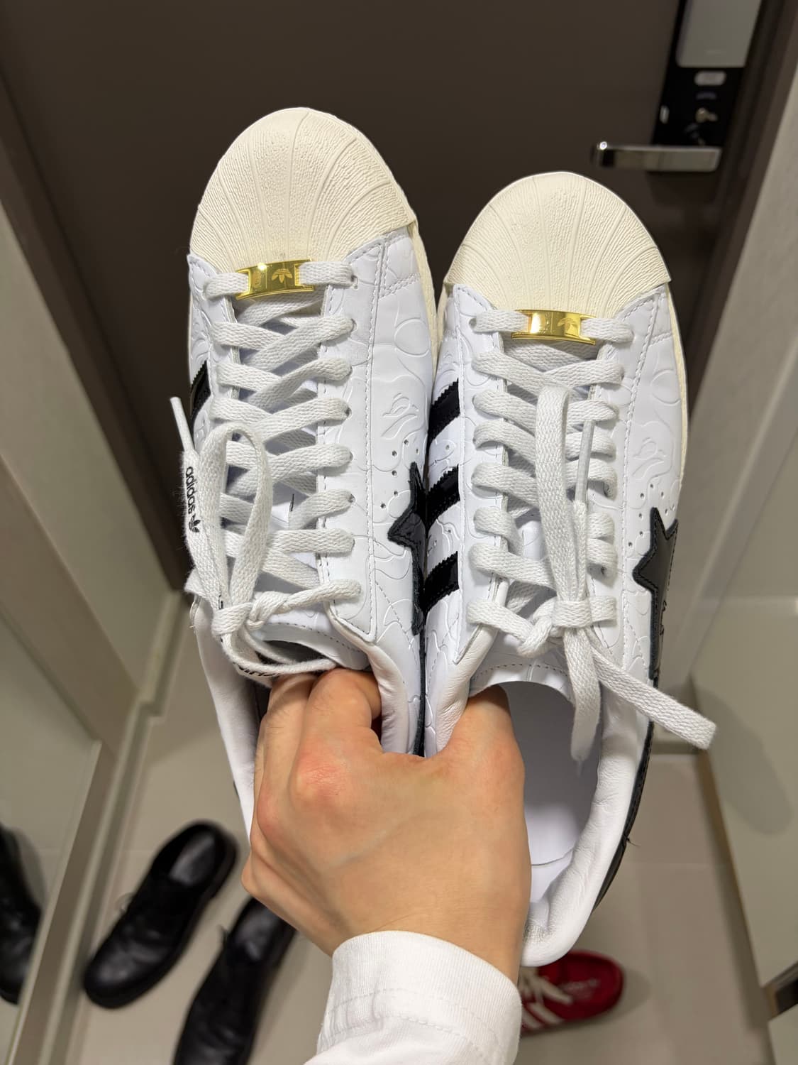 아디다스X베이프 슈퍼스타  빈티지 클라우드 화이트 상품이미지1