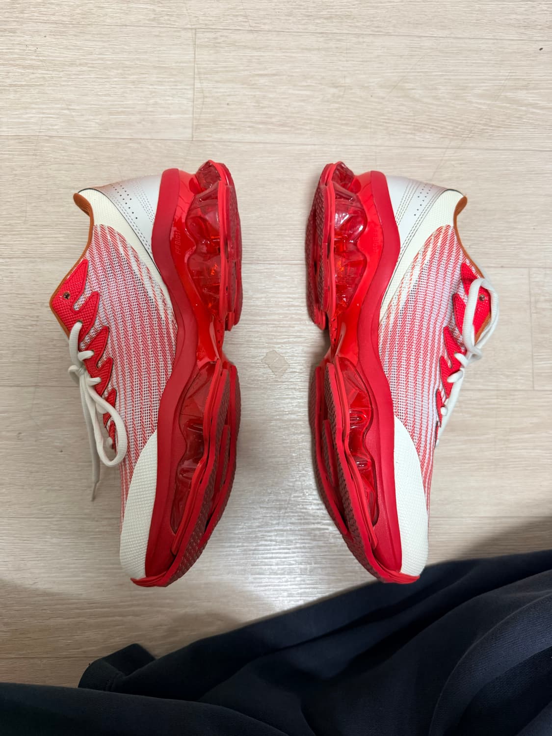 아식스 키코 젤 퀀텀 레비트렉 애플 레드 295 상품이미지3