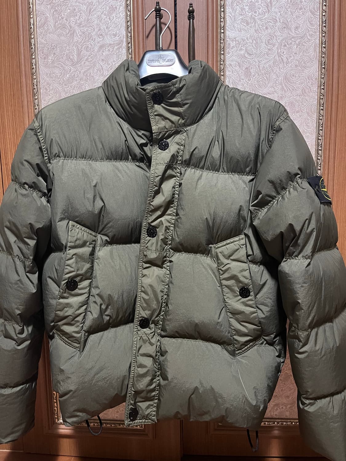 스톤아일랜드 25fw 크링클랩스 패딩 상품이미지2