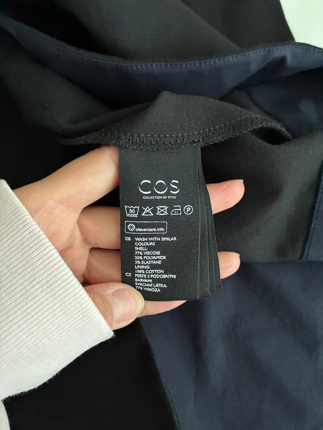 S) 코스 COS 보트넥 미디 원피스 블랙 상품이미지7