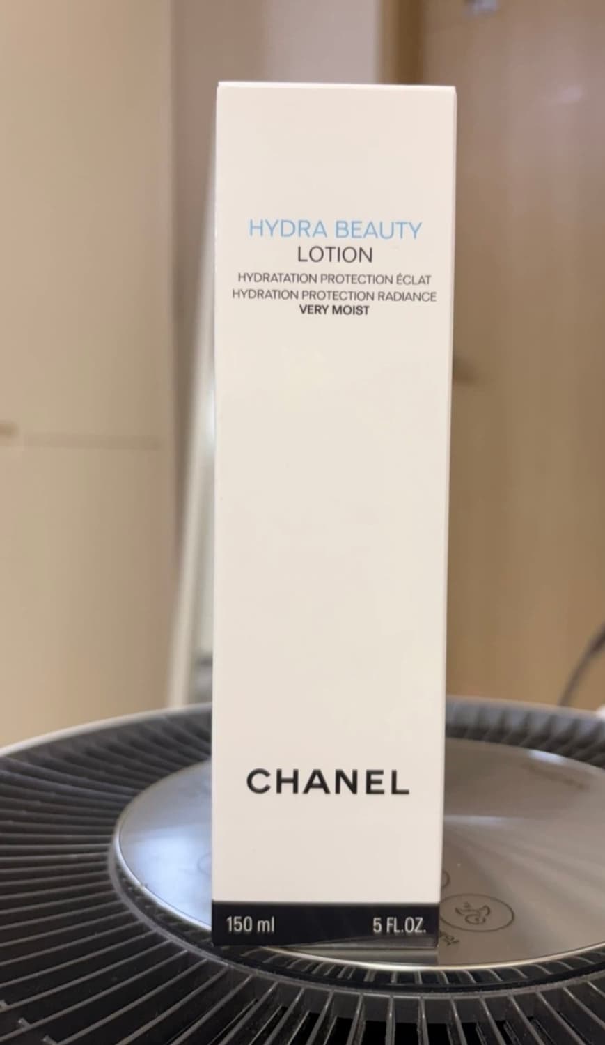 샤넬 이드라 뷰티 로씨옹 베리 모이스트 150ml 미개봉 상품이미지2