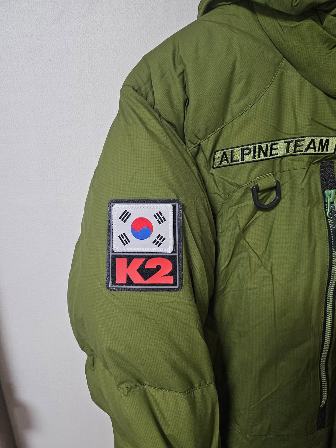 K2 코볼트 대장패딩 90(95)사이즈 올리브 그린 상품이미지2