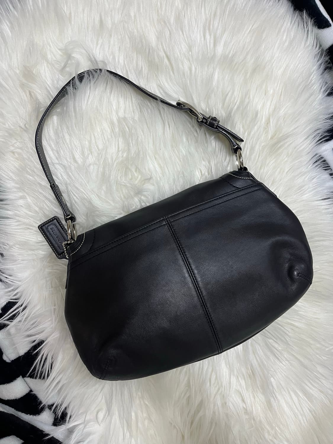 vintage coach black leather shoulder bag 상품이미지6