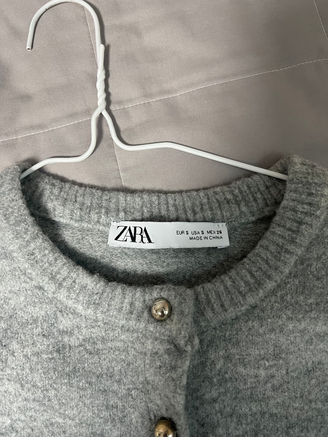 ZARA 그레이 반팔 니트 상품이미지3