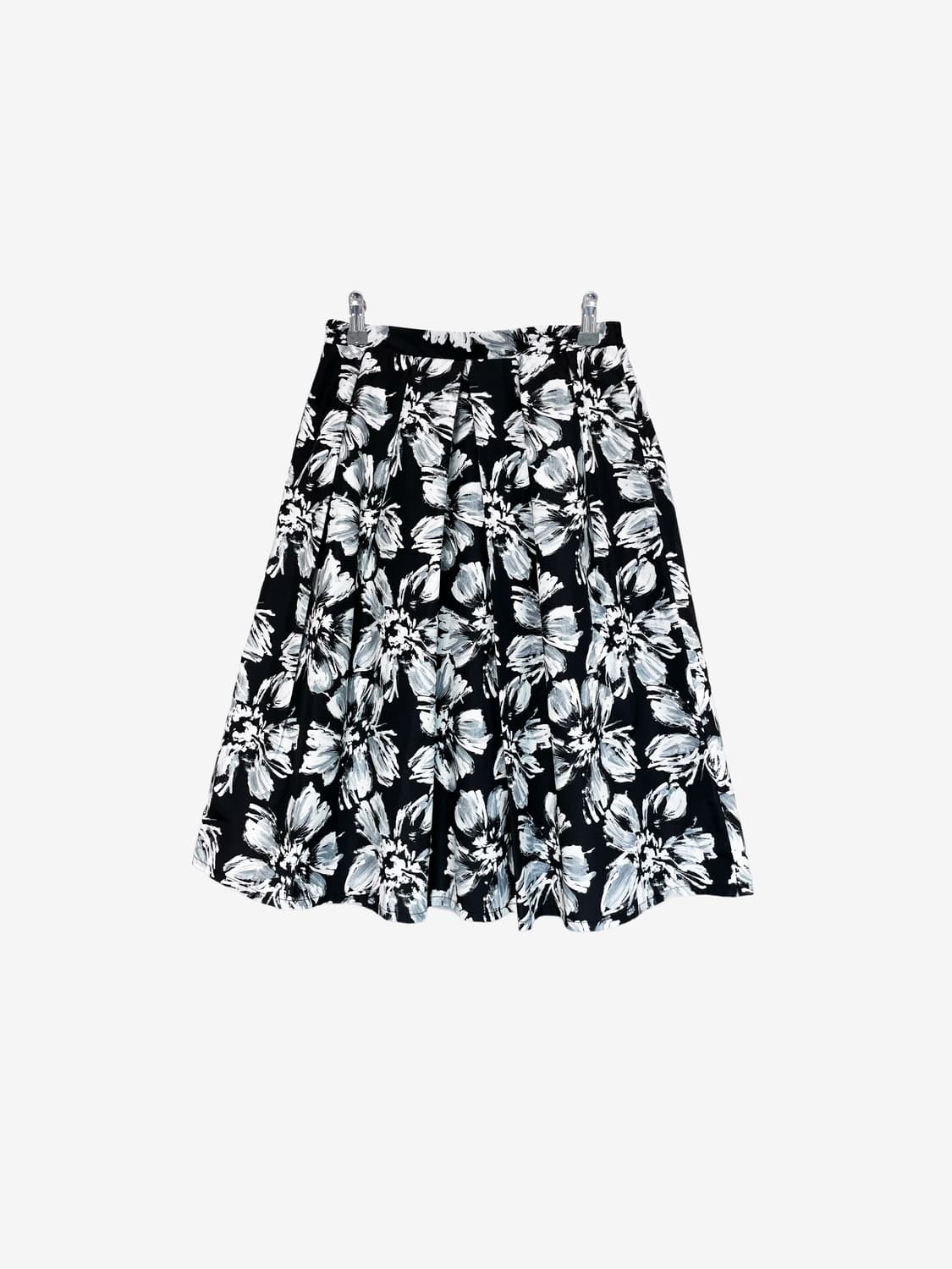 Flower Pleats Midi Skirt - Black 상품이미지4